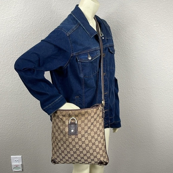Gucci Monogram GG Abbey D Ring Crossbody Bag - Picture 1 of 17